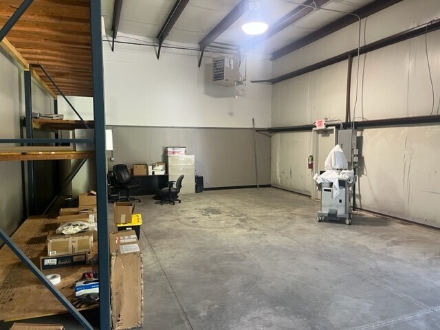 More Photos Of 831-835 Westwood Industrial Park Dr, Weldon Spring Warehouse For Lease