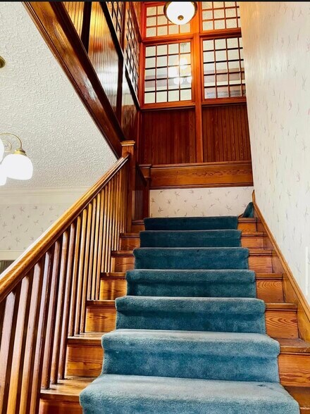 More Photos Of 210 Valdese Ave, Morganton Office For Lease