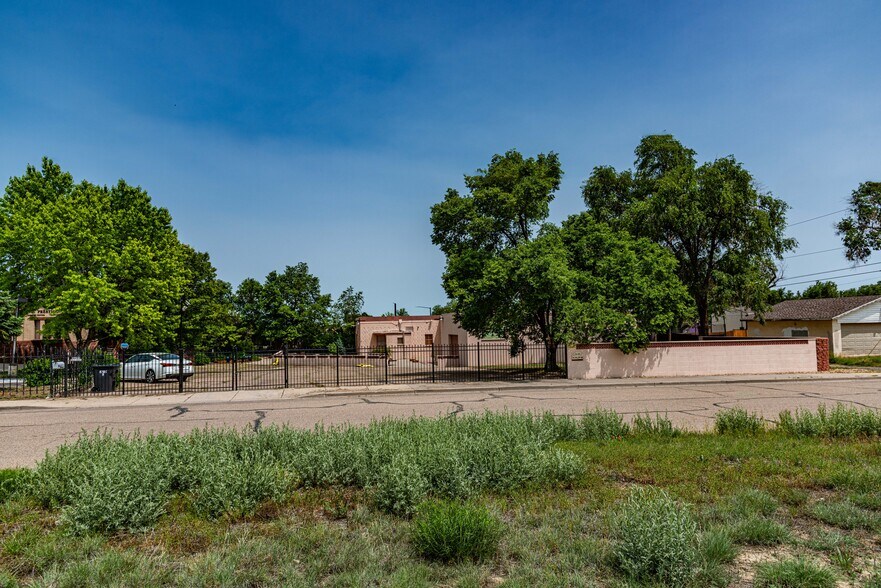 More Photos Of 1610 N Salem Ave, Pueblo Storefront Retail Residential For Lease
