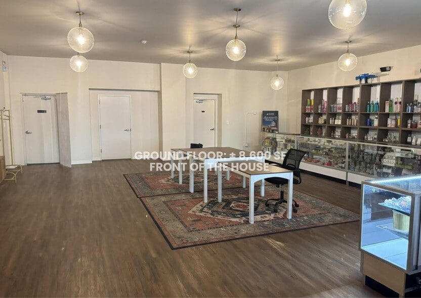 More Photos Of 660 Tonnele Ave, Jersey City Showroom For Lease