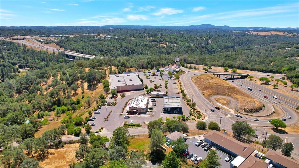 More Photos Of 3041 Forni Rd, Placerville Freestanding For Lease