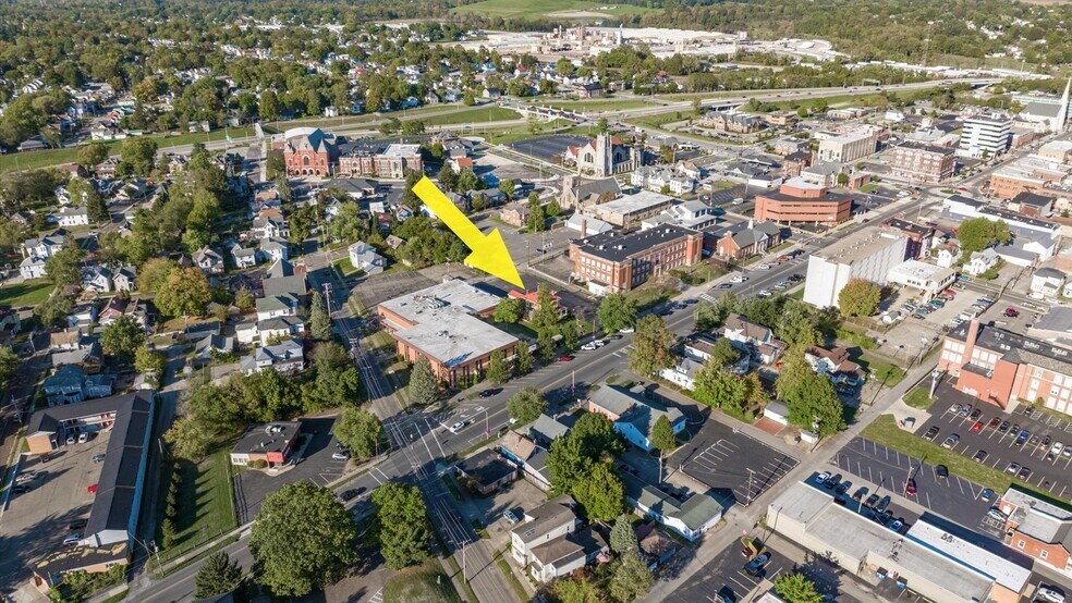More Photos Of 126 W Church St, Newark Office Residential For Sale