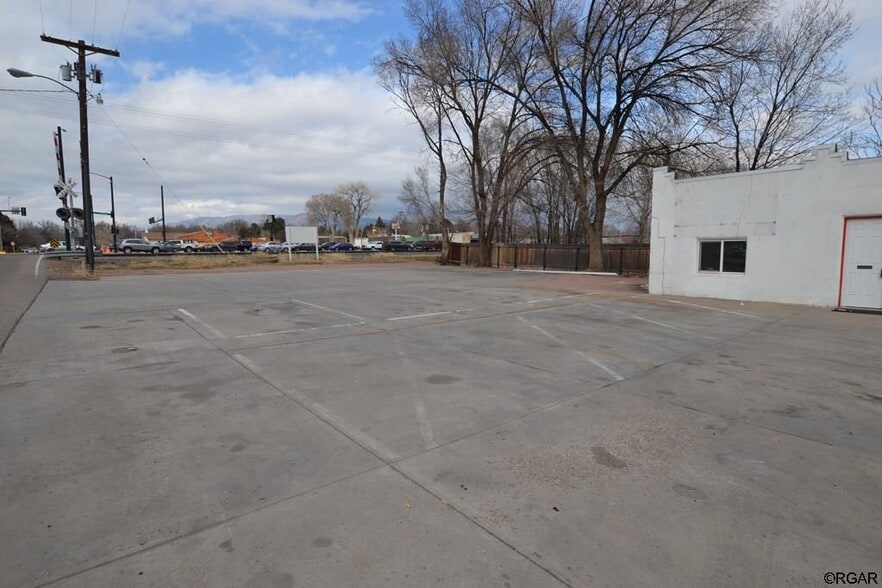More Photos Of 116 N Orchard Ave, Canon City Auto Dealership For Sale