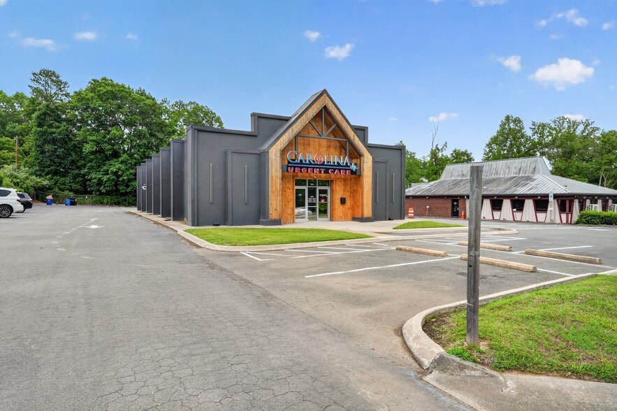 More Photos Of 5234 N Roxboro Rd, Durham Freestanding For Lease