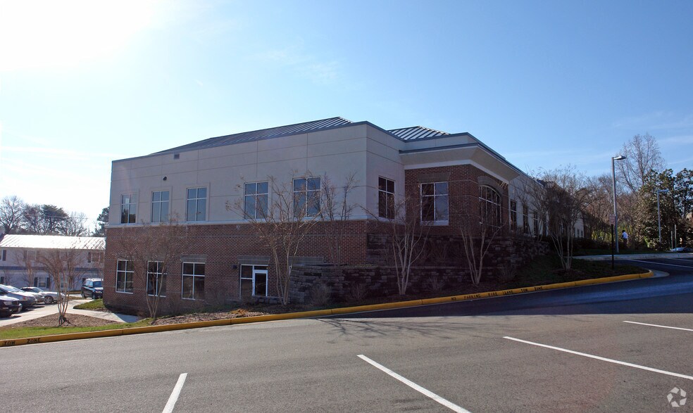 More Photos Of 1671 Emancipation Hwy, Fredericksburg Office For Lease