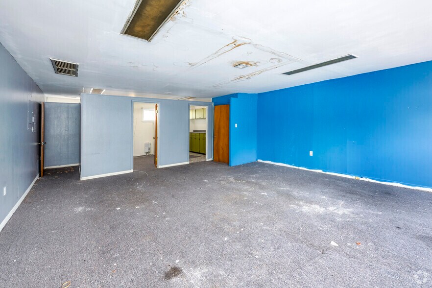 More Photos Of 601 Eastern Ave NE, Capitol Heights Medical For Sale