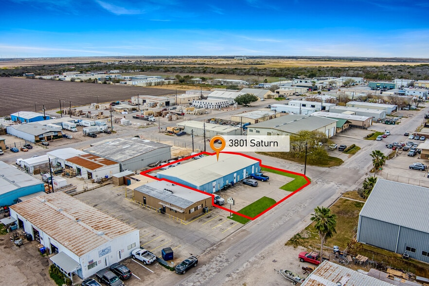 More Photos Of 3801 Saturn Rd, Corpus Christi Warehouse For Sale