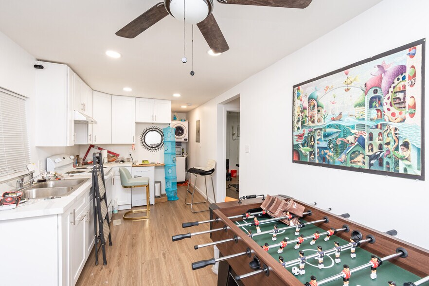 More Photos Of 1535 Arcade Blvd, Sacramento Multifamily For Sale