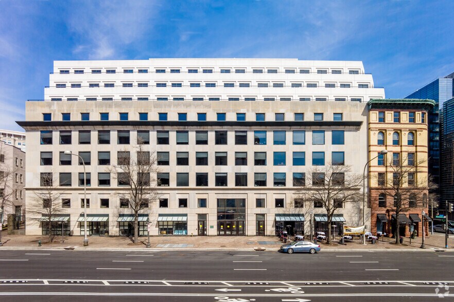 More Photos Of 601 Pennsylvania Ave NW, Washington Office For Lease