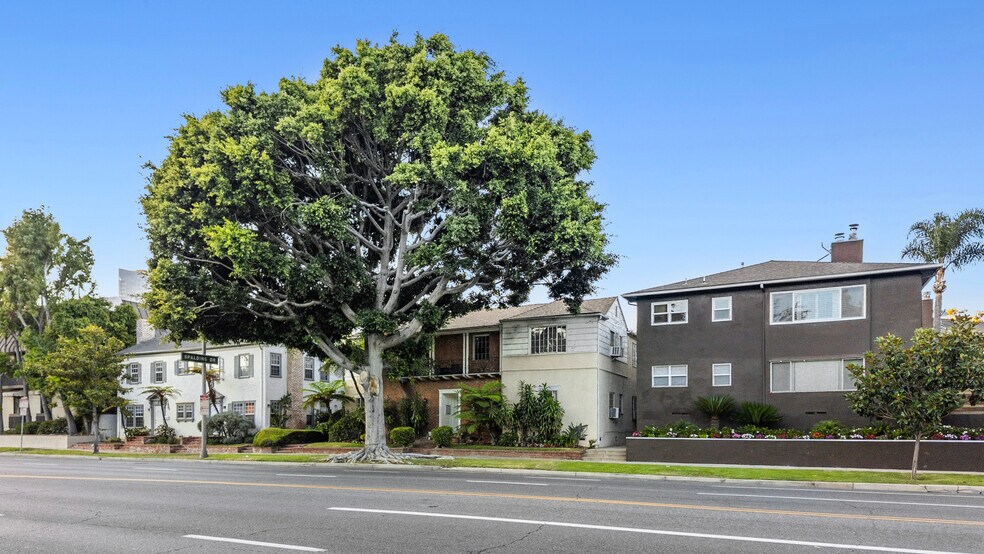More Photos Of 9741-9747 W Olympic Blvd, Beverly Hills Apartments For Sale