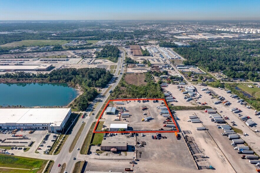 More Photos Of 6409 Mesa Dr, Houston Truck Terminal For Lease