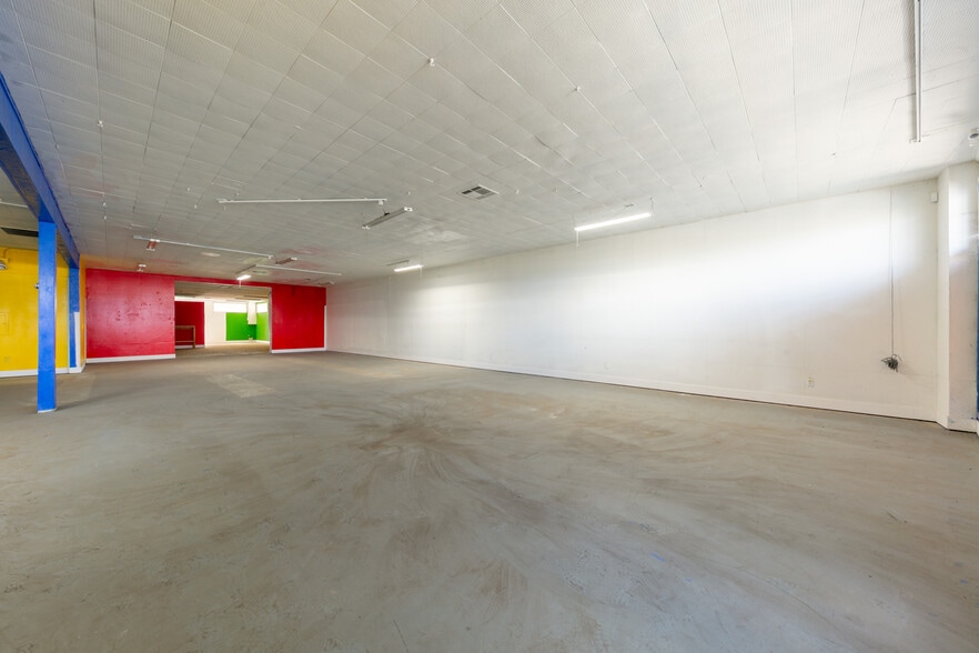 More Photos Of 2402 N Wilson Way, Stockton Storefront Retail Office For Sale