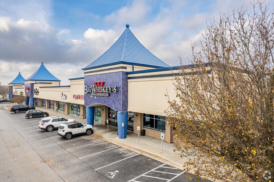 Primary Photo Of 1440 W Republic Rd, Springfield General Retail For Lease