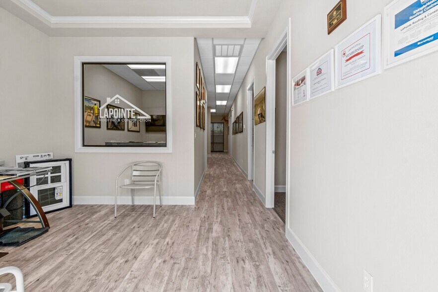 More Photos Of 28789 Hardin Store Rd, Magnolia Office For Sale