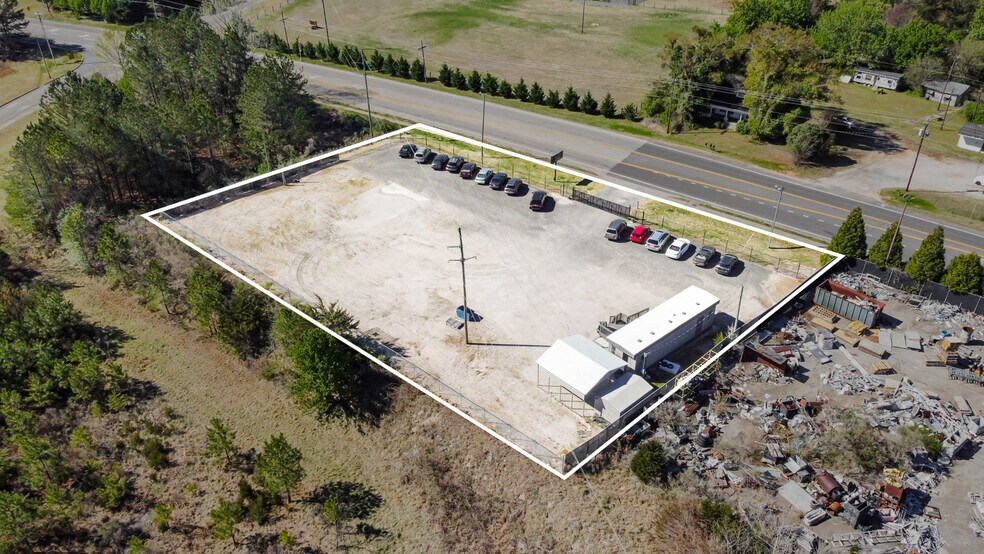 More Photos Of 1155 S Main St, Clover Auto Dealership For Lease