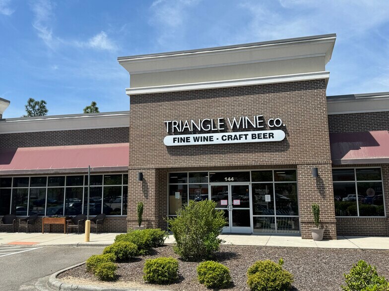 More Photos Of 144 Brucewood Rd, Southern Pines General Retail For Lease
