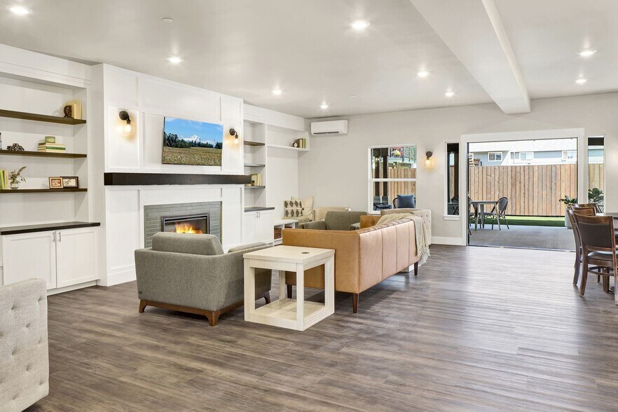 More Photos Of 801 Aaron Dr, Lynden Apartments For Sale