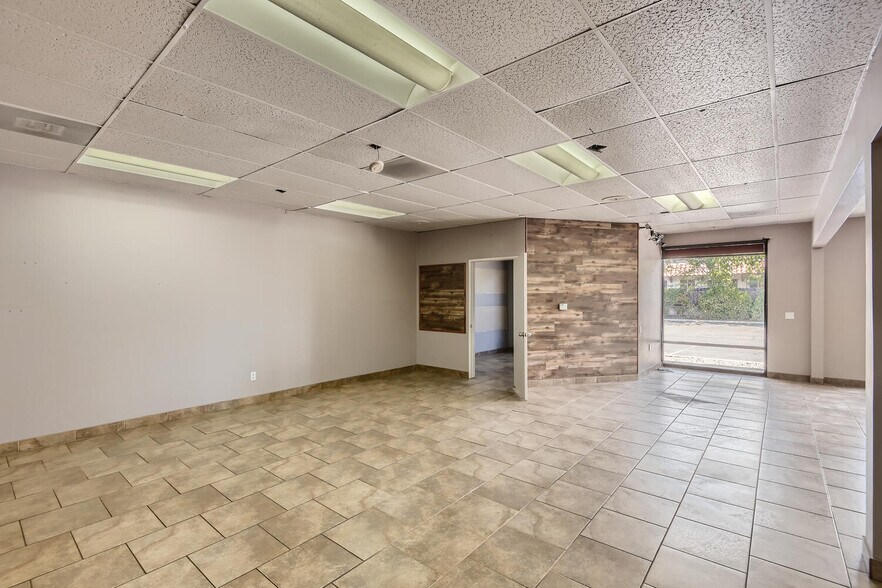 More Photos Of 1735 Main St, Ramona Freestanding For Lease