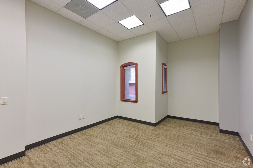 More Photos Of 404 Mendocino Ave, Santa Rosa Office For Lease