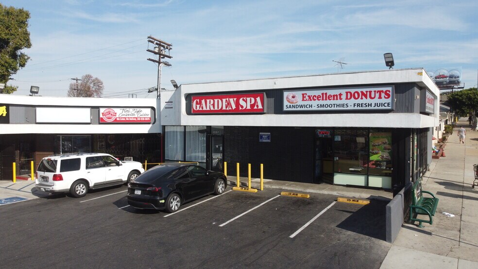 More Photos Of 2157-2165 W Century Blvd, Los Angeles Storefront For Sale