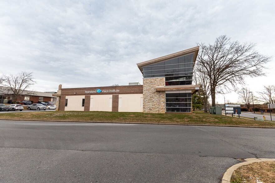Primary Photo Of 195 Thomas Johnson Dr, Frederick Medical For Lease