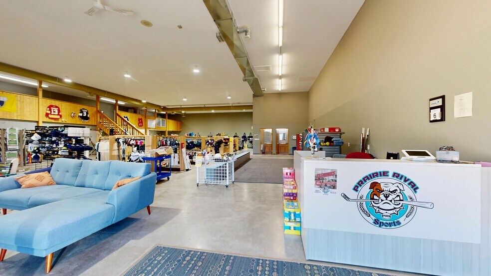 More Photos Of 4902 51 Av, Stettler Freestanding For Lease