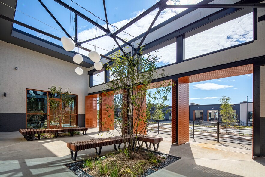 Primary Photo Of 1018 Jay St, Charlotte Office Residential For Lease