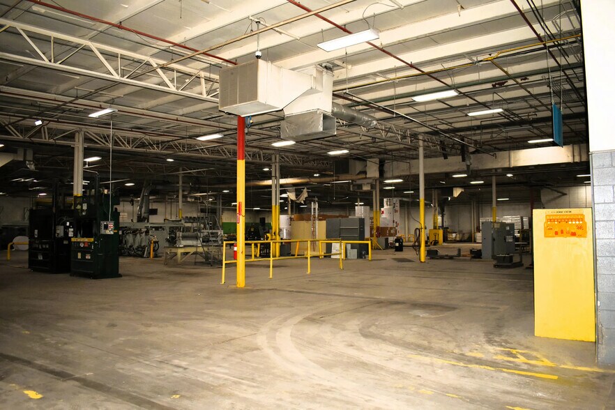 More Photos Of 244 Warner Rd, Maplesville Manufacturing For Sale