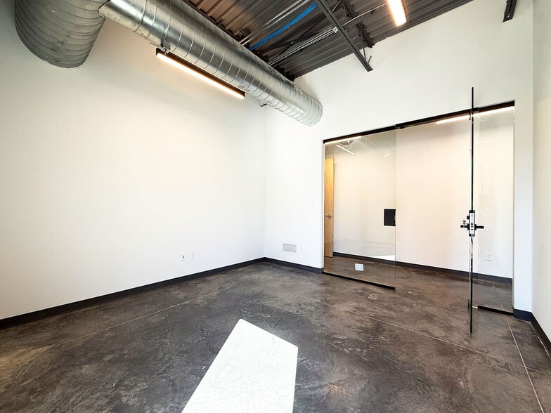 More Photos Of 8989 Weier Rd, Pevely Industrial For Sale