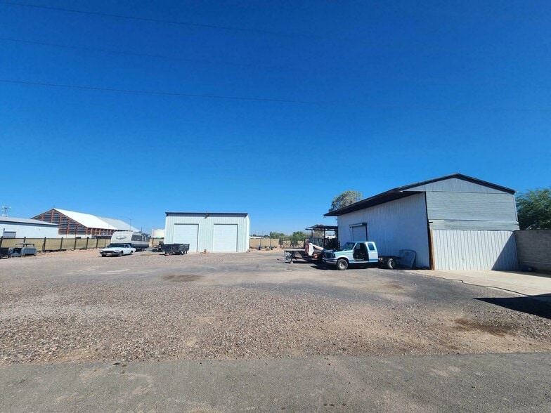 More Photos Of 230 E Coolidge Ave, Coolidge Warehouse For Sale