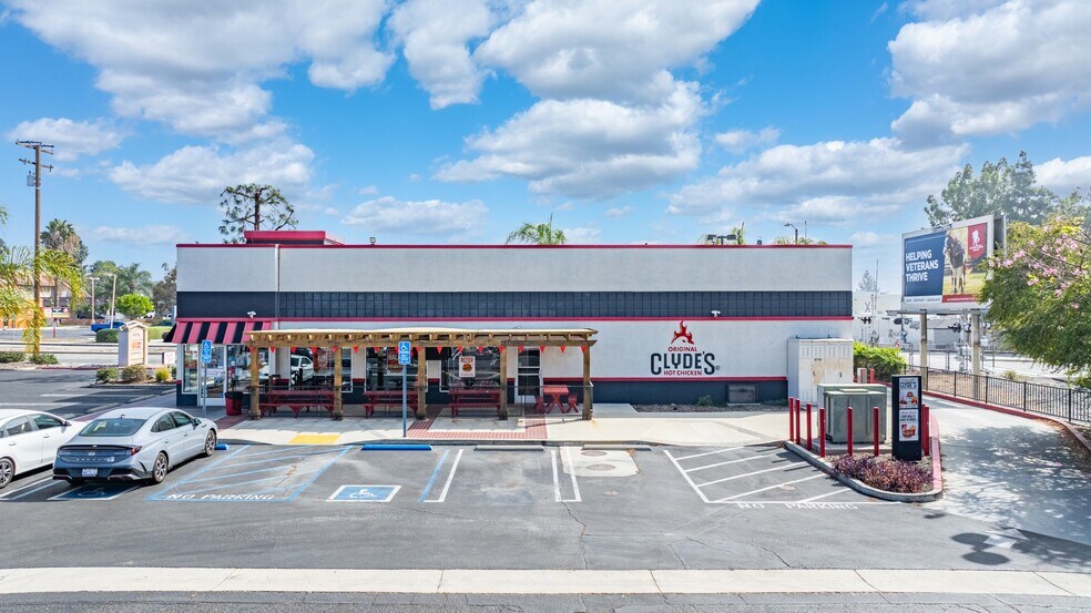 More Photos Of 8790 Central Ave, Montclair Fast Food For Sale