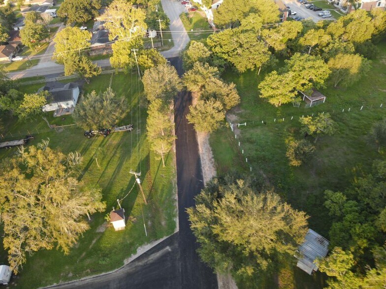 More Photos Of 6001 Fairway Dr, Alvin Land For Sale