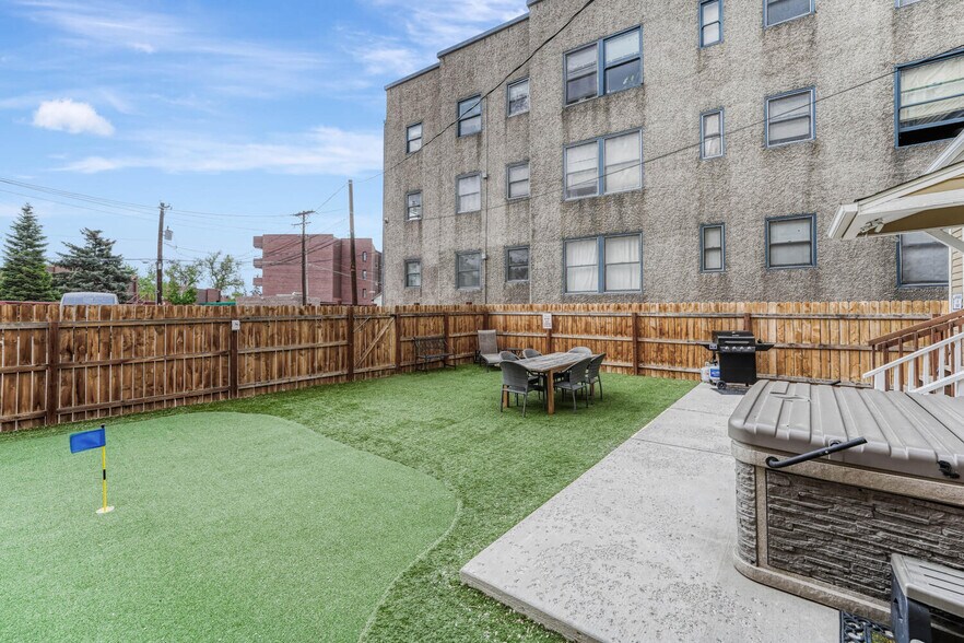 More Photos Of 6 Boulder Crescent St, Colorado Springs Hotel For Sale