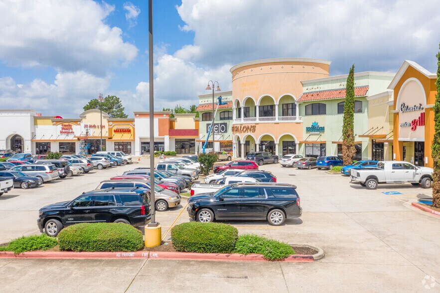 More Photos Of 314 Sawdust Rd, Spring Unknown For Lease