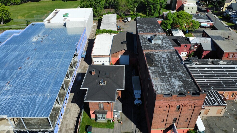 More Photos Of 270 Liberty St, Springfield Warehouse For Sale
