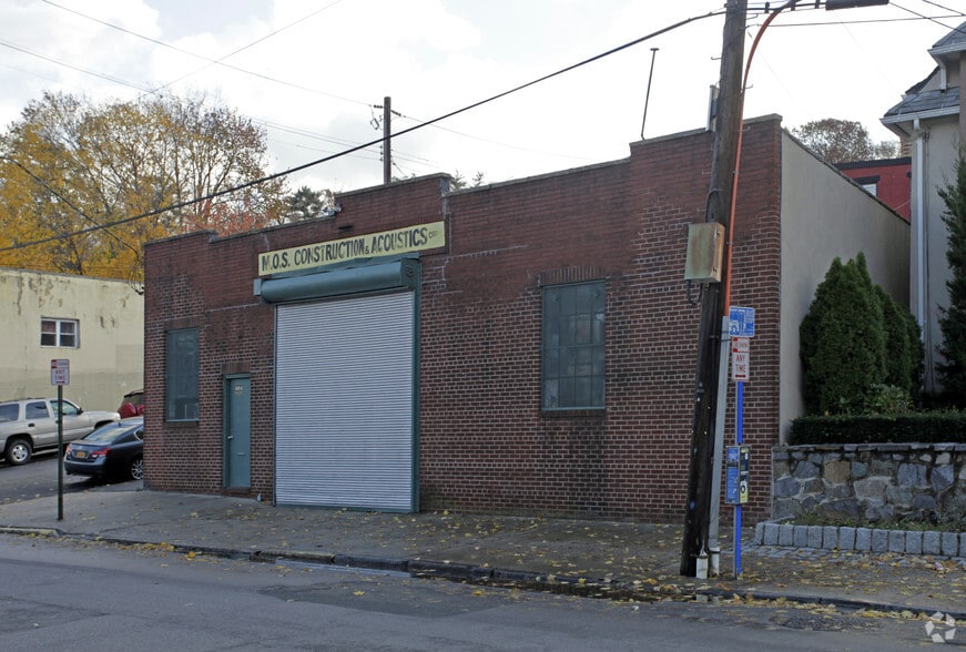 More Photos Of 484 Saw Mill River Rd, Yonkers Industrial For Sale
