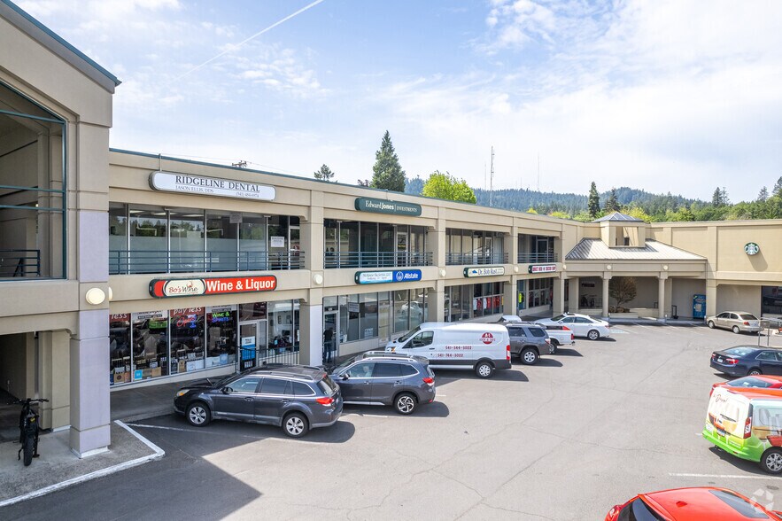 More Photos Of 210-366 E 40th Ave, Eugene Unknown For Lease