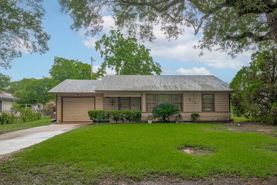 More Photos Of , Wharton Multifamily For Sale