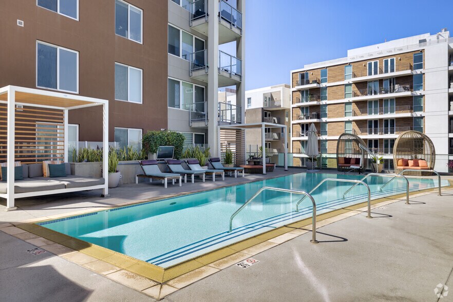 More Photos Of 1980 Kettner Blvd, San Diego Apartments For Lease