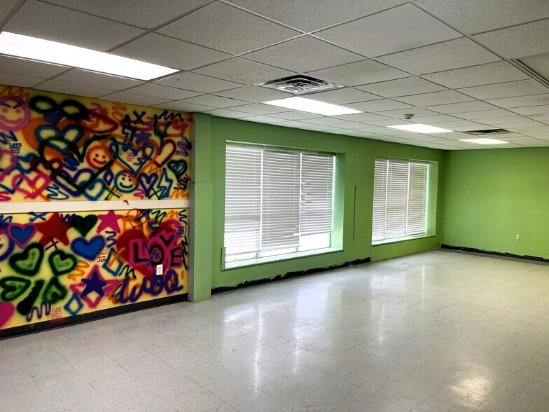 More Photos Of 17450 Hoo Shoo Too Rd, Baton Rouge Loft Creative Space For Sale