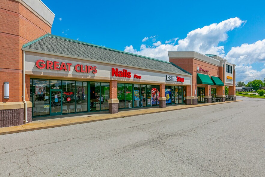 More Photos Of 13915-14059 New Halls Ferry Rd, Florissant Unknown For Lease