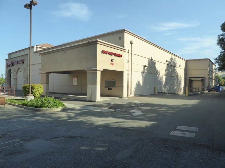 More Photos Of 1916-2000 Driscoll Rd, Fremont Storefront For Sale