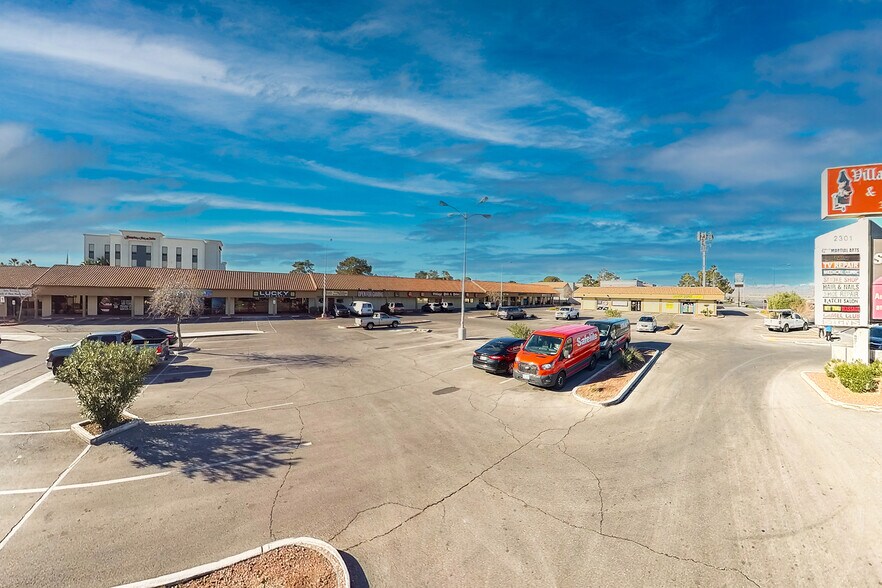 More Photos Of 2281-2345 E Sunset Rd, Las Vegas Unknown For Lease