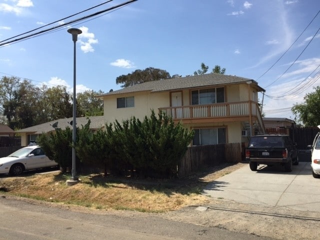 Primary Photo Of 1685 Glenrose Ave, Sacramento Apartments For Sale