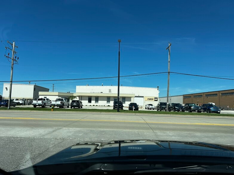 More Photos Of 600 Hansen Rd, Green Bay Service For Sale