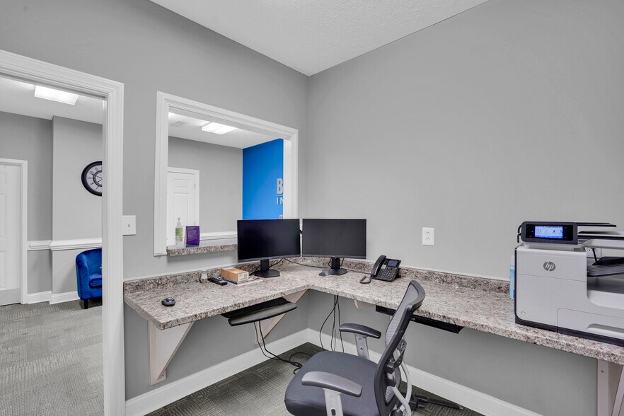 More Photos Of 2915 Raeford Rd, Fayetteville Medical For Lease