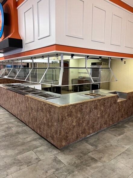 More Photos Of 12090 Mason Montgomery Rd, Cincinnati General Retail For Sale