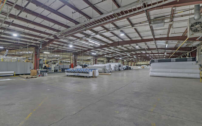 More Photos Of 410 S River St, Calhoun Warehouse For Sale