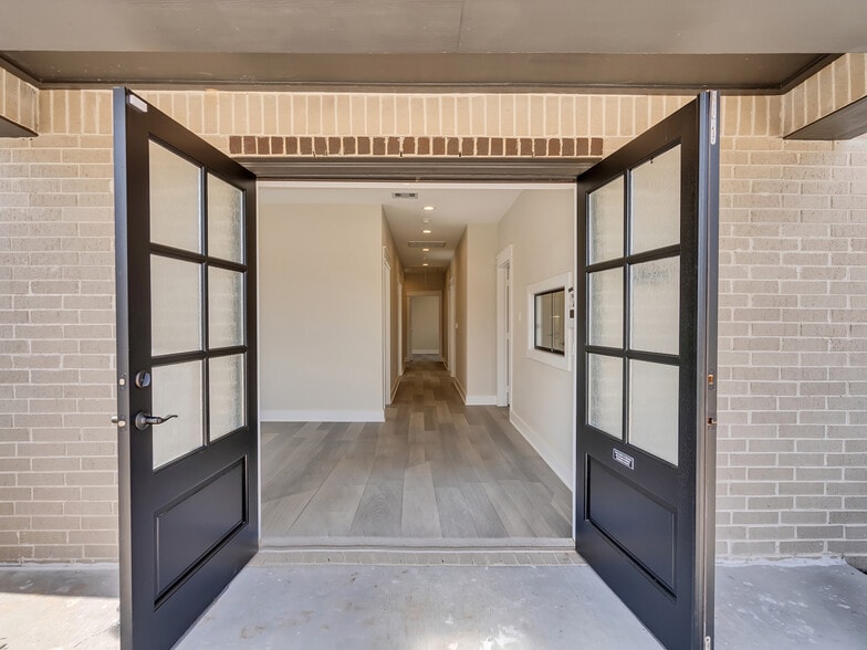 More Photos Of 2721 Sunrise Meadow Dr, Pearland Medical For Sale