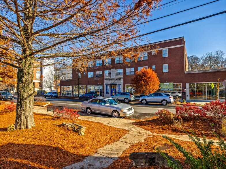 More Photos Of 408 Depot St, Asheville Medical For Sale